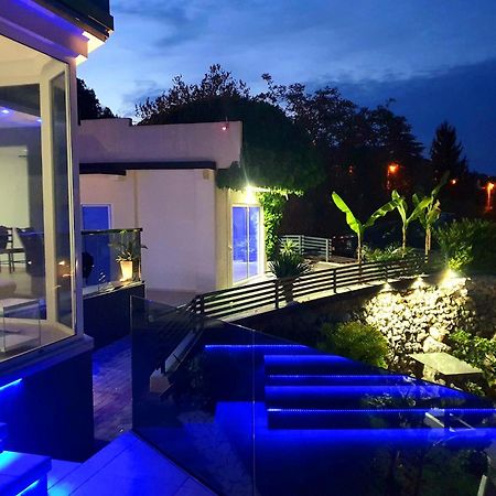Penthouse Jacuzzi & Pool Apartmants Opatija Eksteriør bilde
