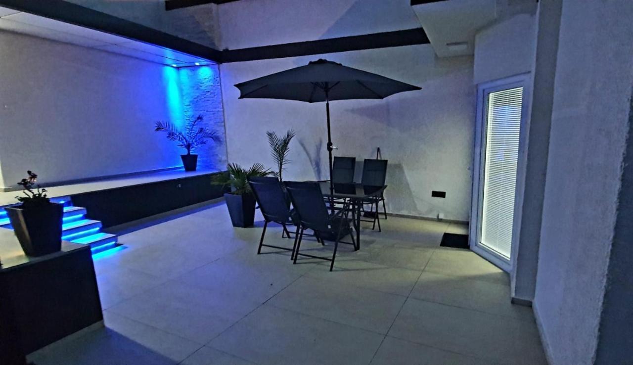 Penthouse Jacuzzi & Pool Apartmants Opatija Eksteriør bilde