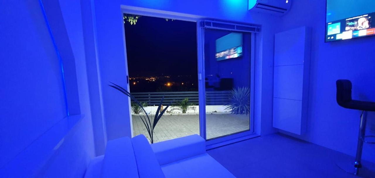 Penthouse Jacuzzi & Pool Apartmants Opatija Eksteriør bilde