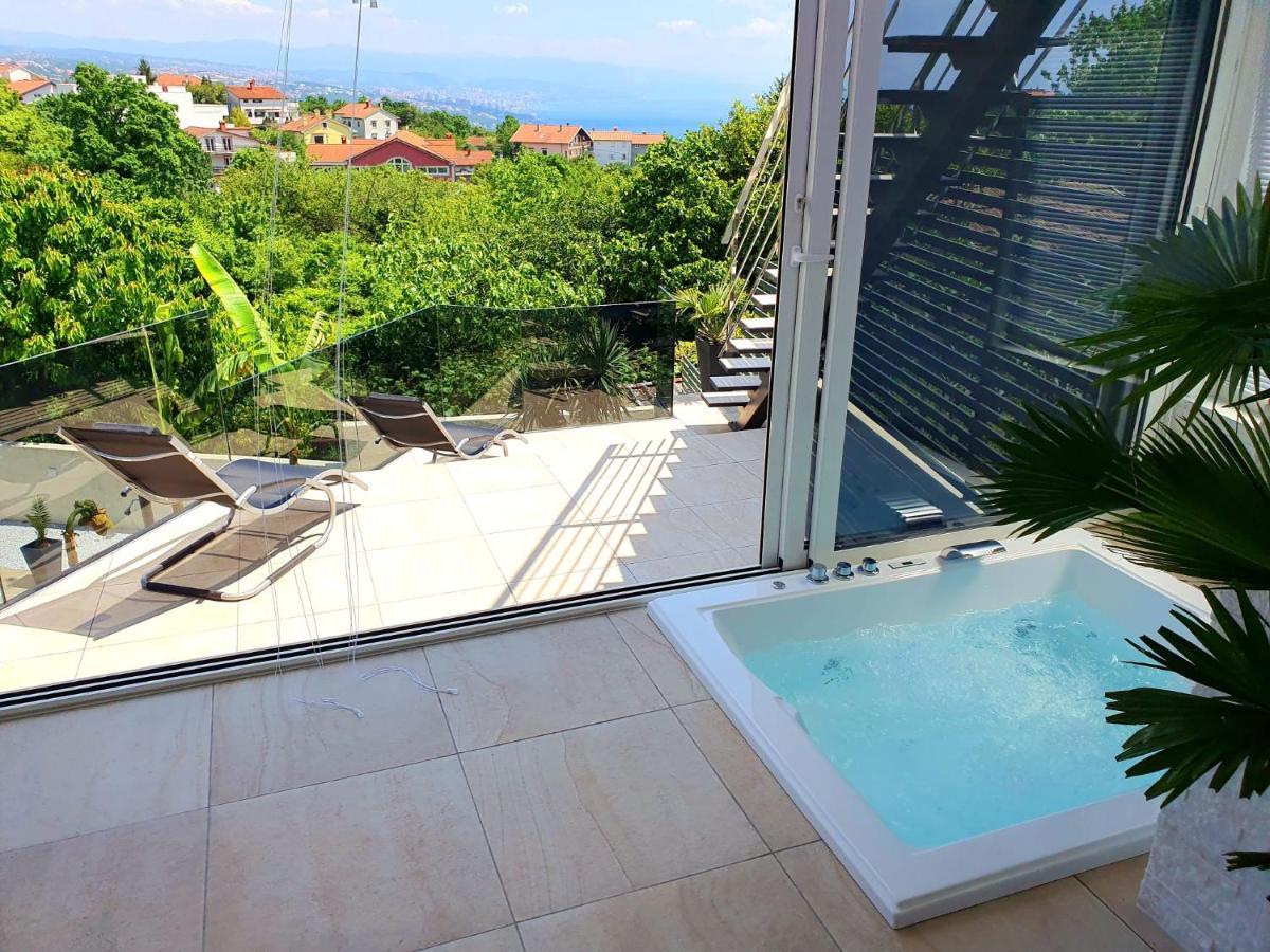 Penthouse Jacuzzi & Pool Apartmants Opatija Eksteriør bilde
