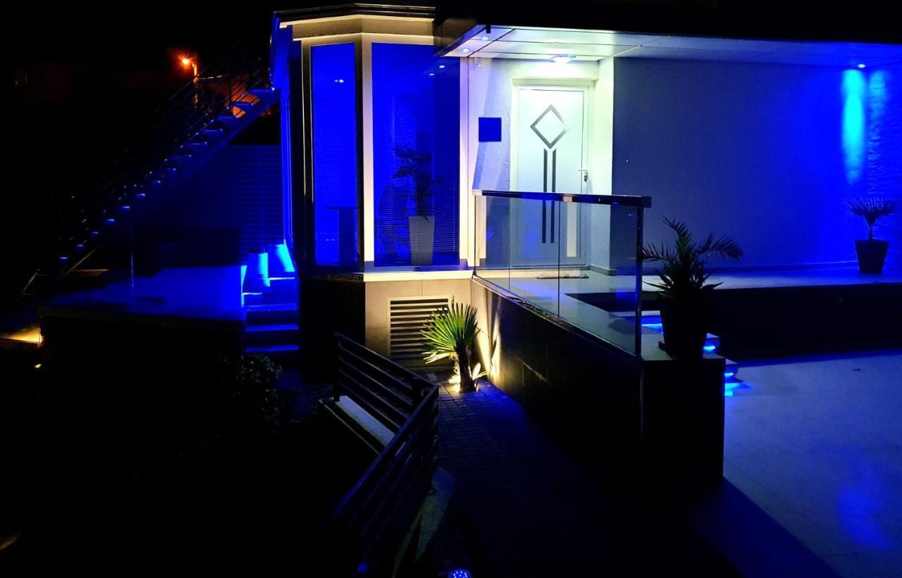 Penthouse Jacuzzi & Pool Apartmants Opatija Eksteriør bilde