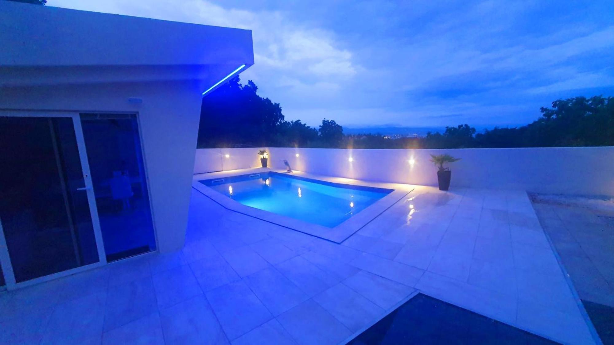 Penthouse Jacuzzi & Pool Apartmants Opatija Eksteriør bilde