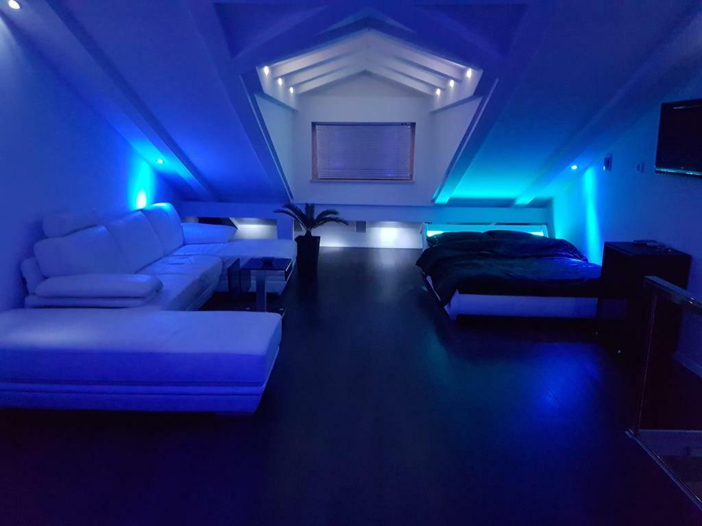 Penthouse Jacuzzi & Pool Apartmants Opatija Eksteriør bilde